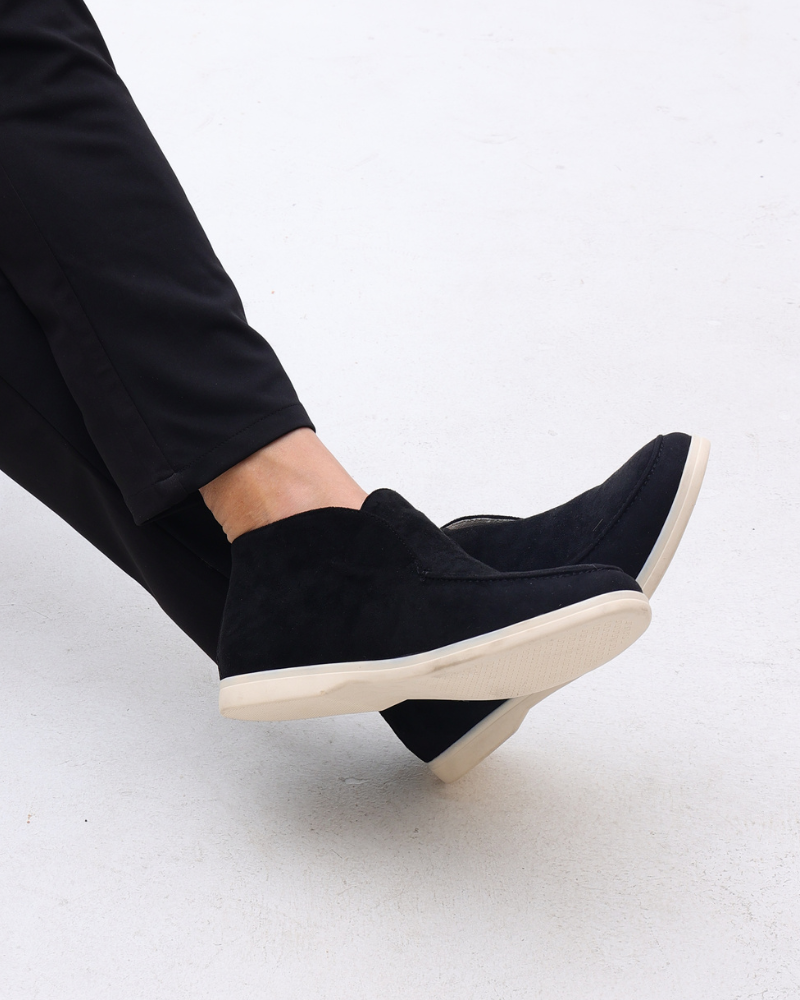 AVASÉ High Suede Loafers